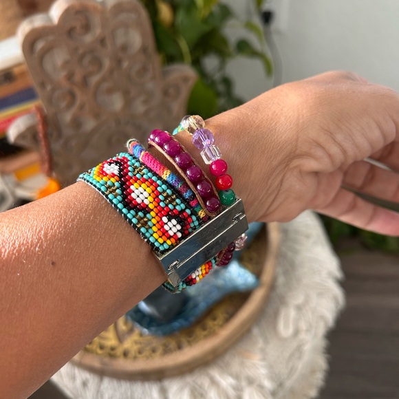 bracelets - Picture 2 of 7